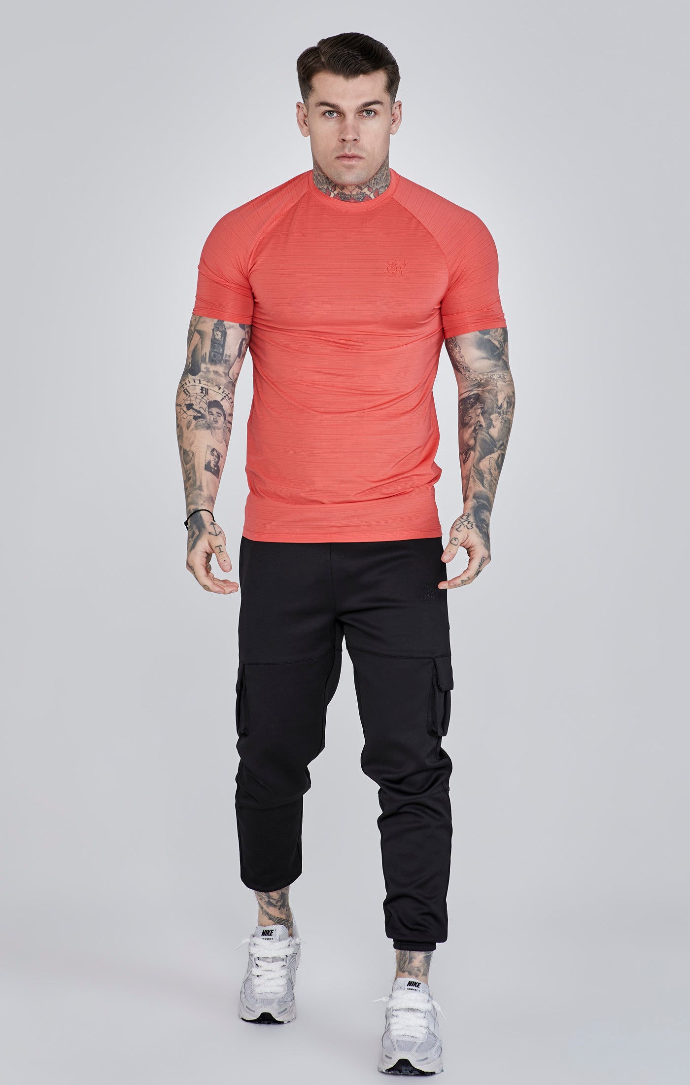 Load image into Gallery viewer, Muscle Fit T-Shirt (1)
