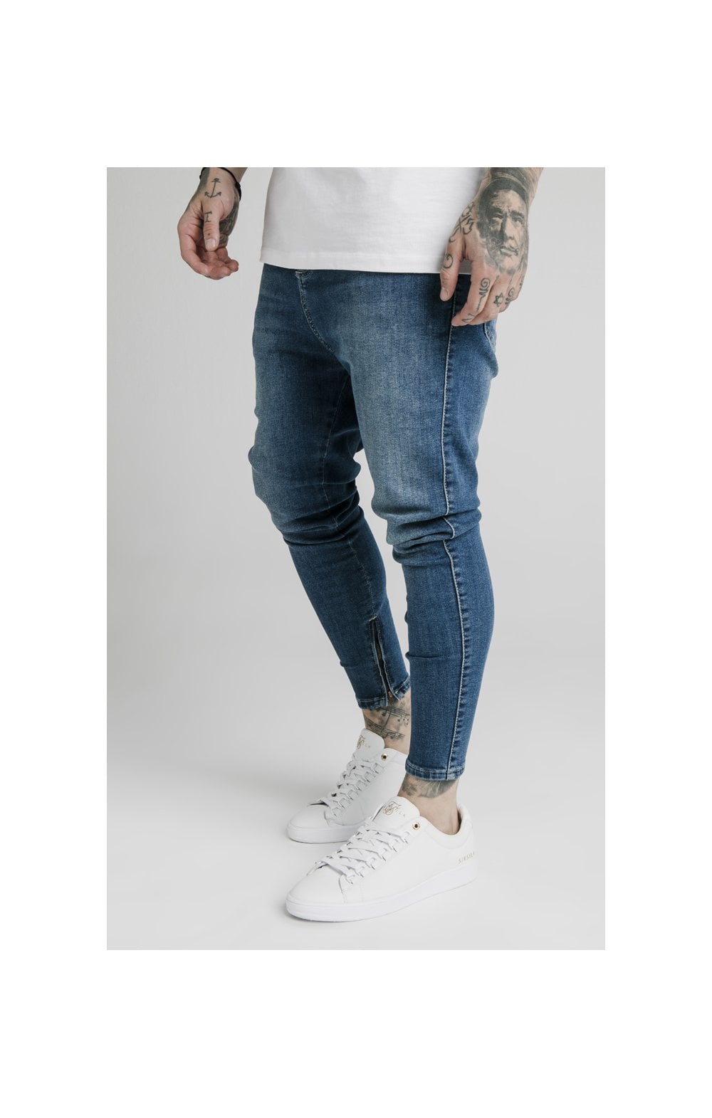 Load image into Gallery viewer, Blue Drop Crotch Jean (2)