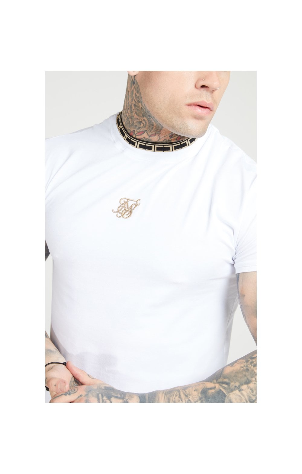 Load image into Gallery viewer, SikSilk Tape Collar Gym Tee - White &amp; Gold