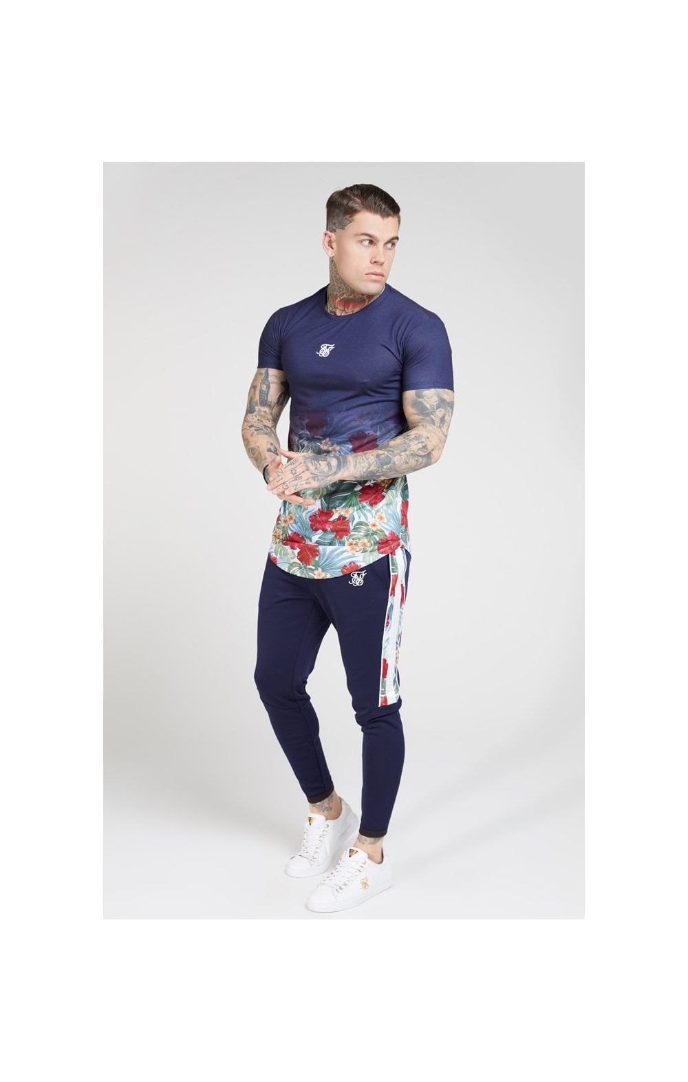 Load image into Gallery viewer, SikSilk S/S Curved Hem Fade Tee – Navy (3)