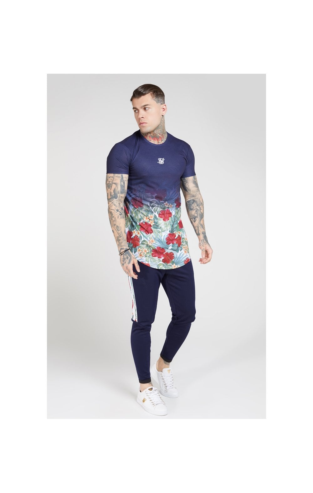 Load image into Gallery viewer, SikSilk S/S Curved Hem Fade Tee – Navy (4)