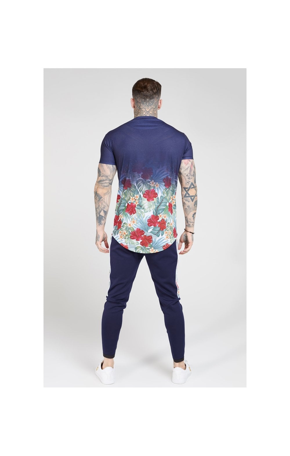 Load image into Gallery viewer, SikSilk S/S Curved Hem Fade Tee – Navy (5)