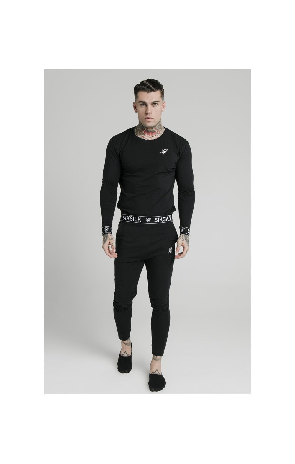 Load image into Gallery viewer, SikSilk L/S Lounge Tee – Black (3)