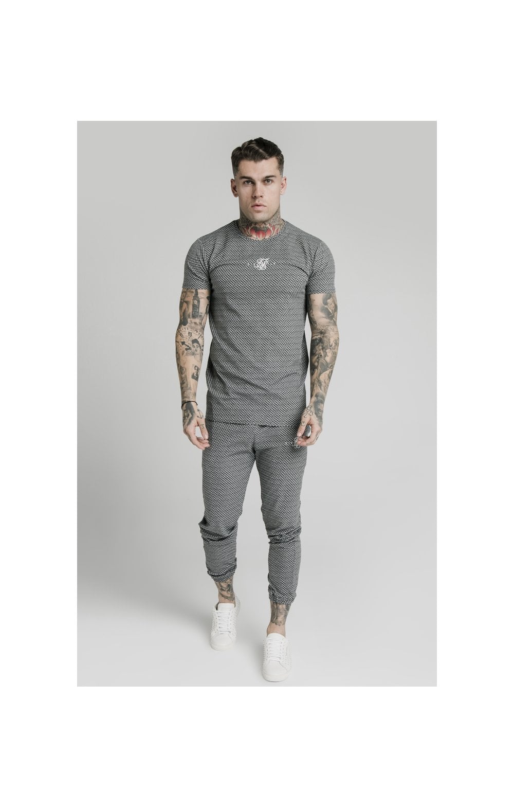 Load image into Gallery viewer, SikSilk S/S Smart Gym Tee – Black &amp; White Dogtooth (2)