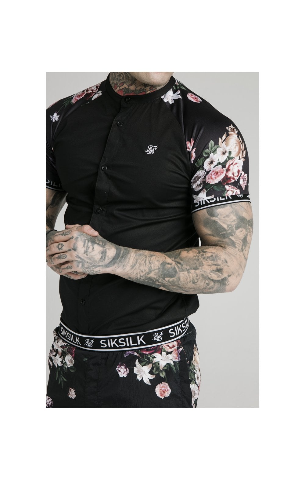 Load image into Gallery viewer, SikSilk S/S Grandad Jersey Sleeve Shirt - Black (1)