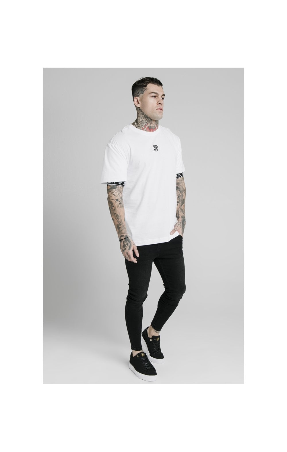 Load image into Gallery viewer, SikSilk S/S Inset Cuff Essential Tee - White (3)
