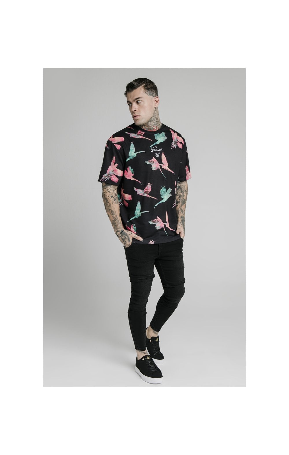 Load image into Gallery viewer, SikSilk S/S Essential Tee - Black,Teal &amp; Pink (2)