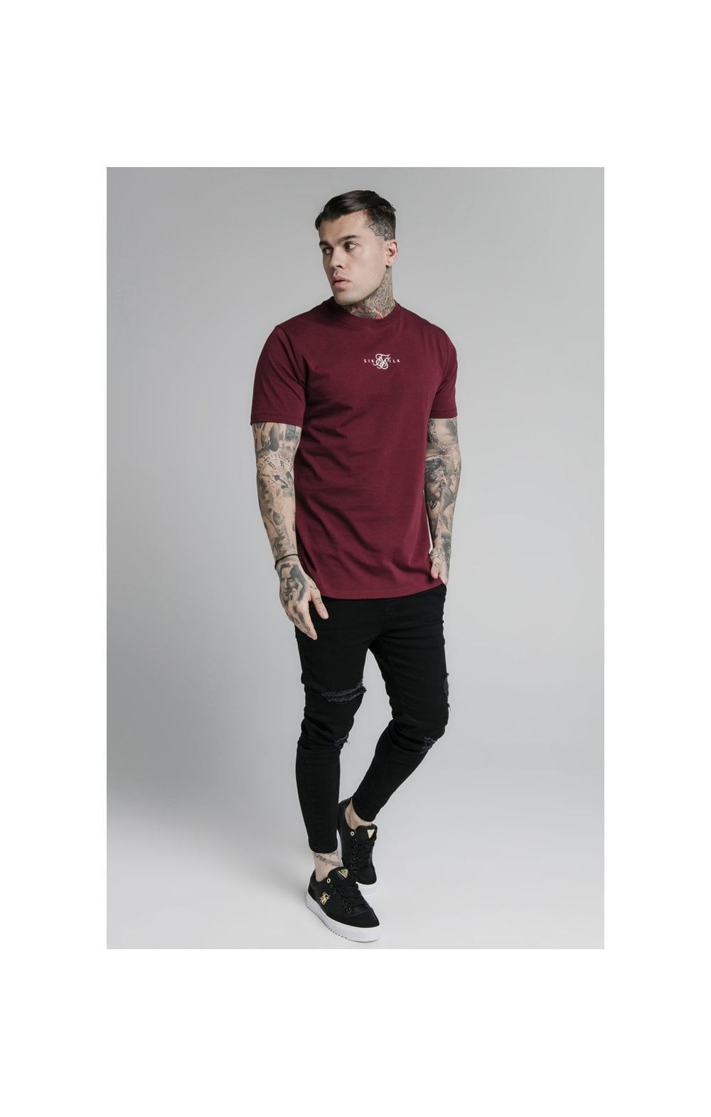Load image into Gallery viewer, Burgundy Essential Muscle Fit T-Shirt (3)