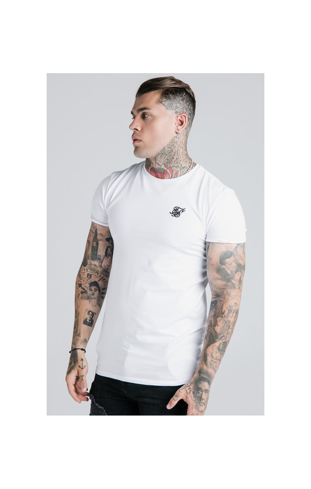 Load image into Gallery viewer, White Essential Muscle Fit T-Shirt