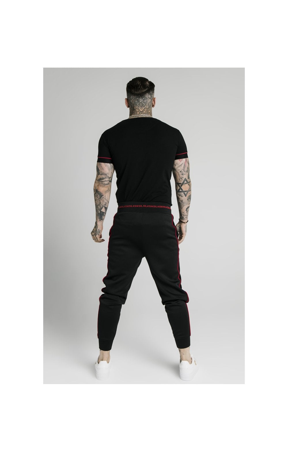 Load image into Gallery viewer, SikSilk Imperial Straight Tech Tee - Black &amp; Red (5)
