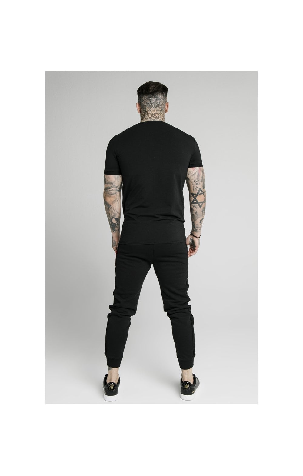 Load image into Gallery viewer, SikSilk S/S Signature Flock Tee - Black (5)
