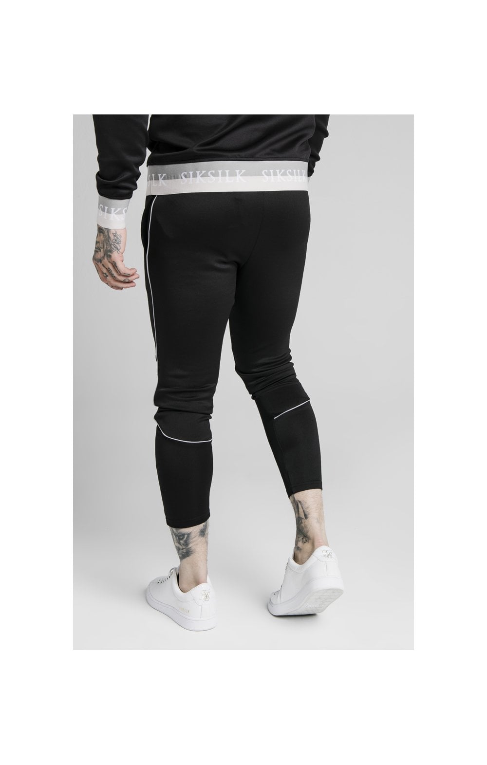 Load image into Gallery viewer, SikSilk Deluxe Agility Joggers – Black (1)