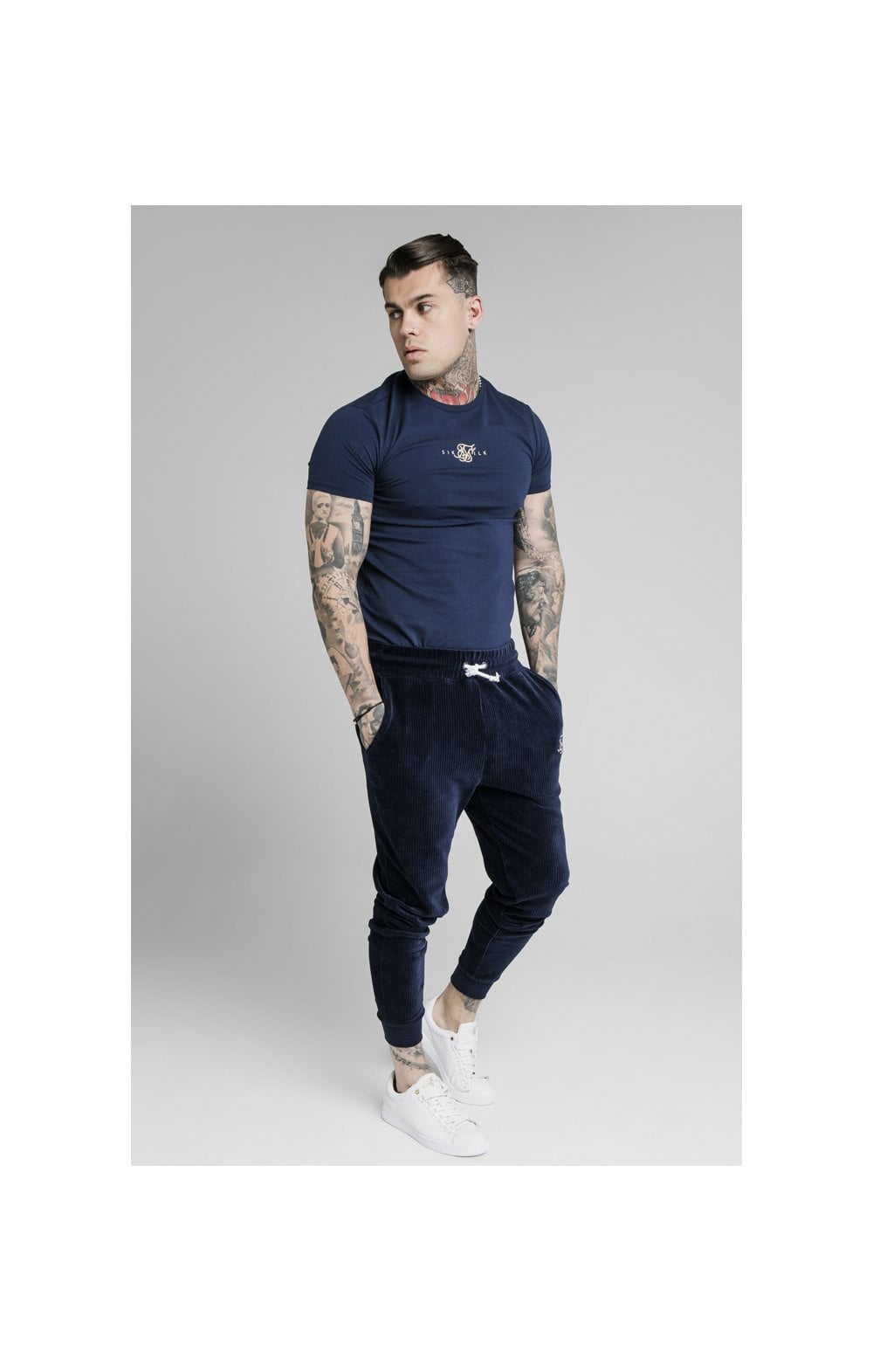 Load image into Gallery viewer, SikSilk Allure Straight Hem Gym Tee - Navy (3)