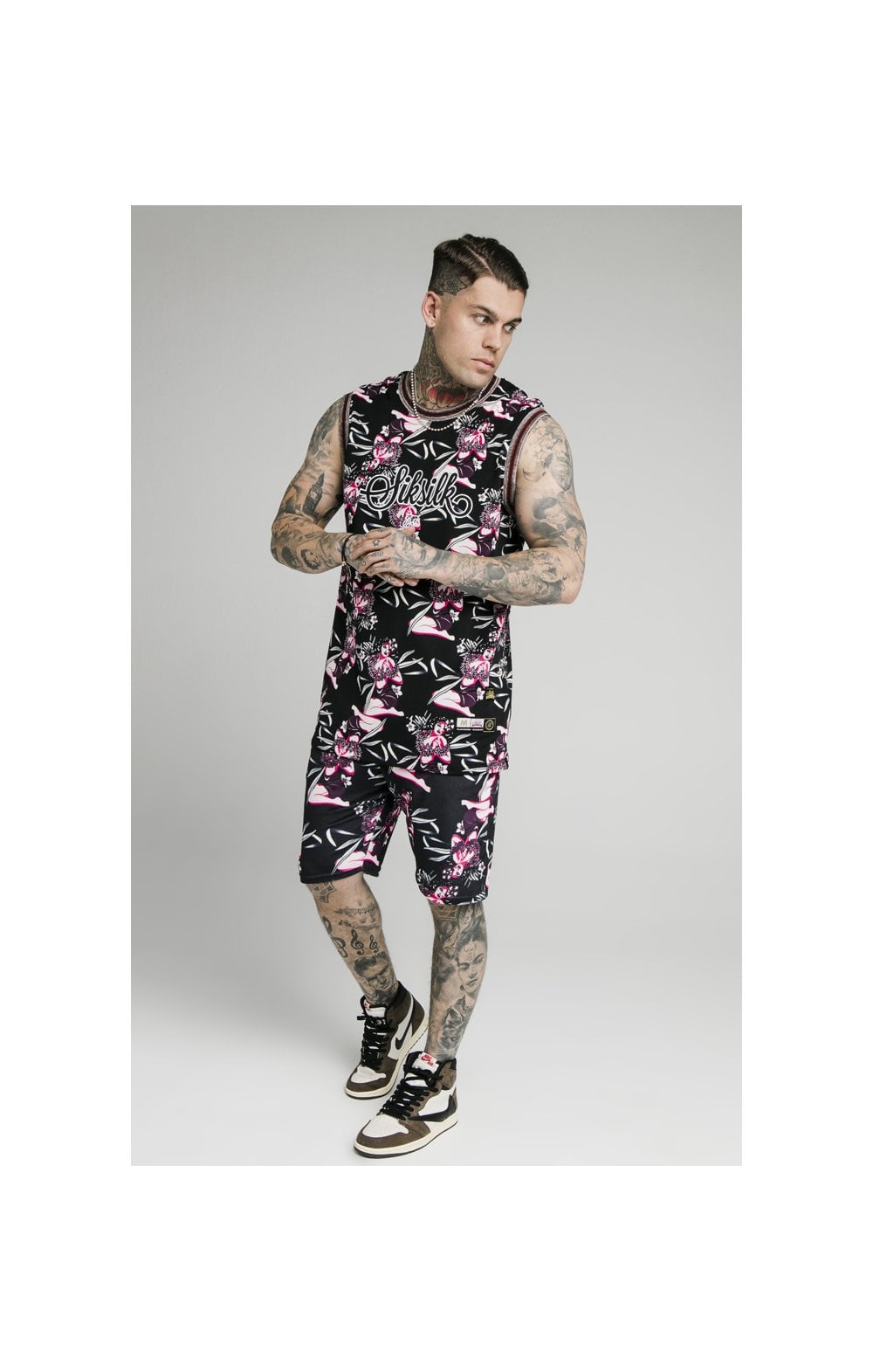 Load image into Gallery viewer, SikSilk Basketball Vest - Black &amp; Tropics (4)