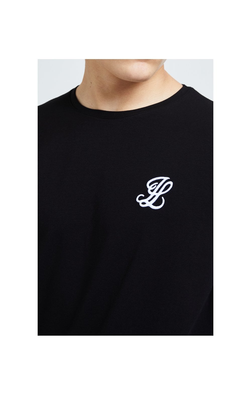 Load image into Gallery viewer, Boys Illusive Black Essentials Long Sleeve T-Shirt (1)