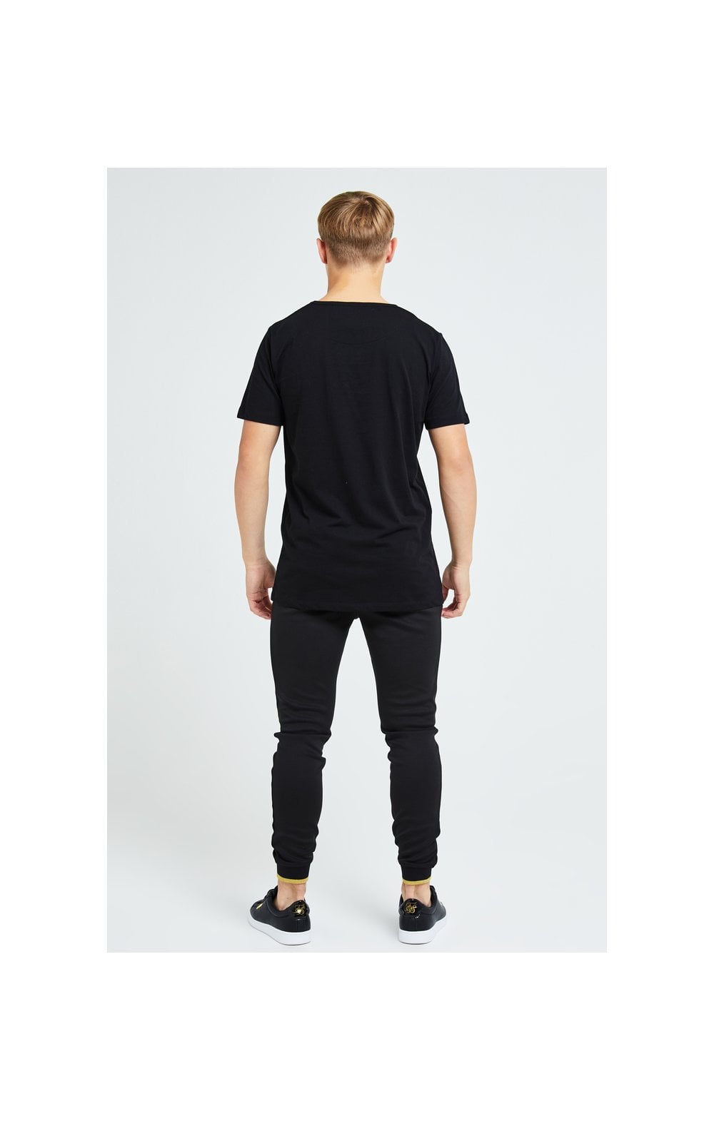 Load image into Gallery viewer, Illusive London Sovereign Tee - Black &amp; Gold (5)