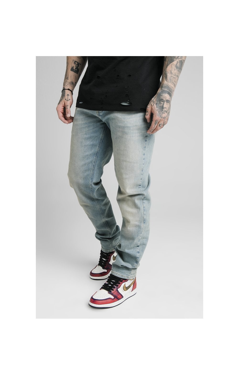 Load image into Gallery viewer, SikSilk Raw Loose Fit Jeans - Light Blue Wash