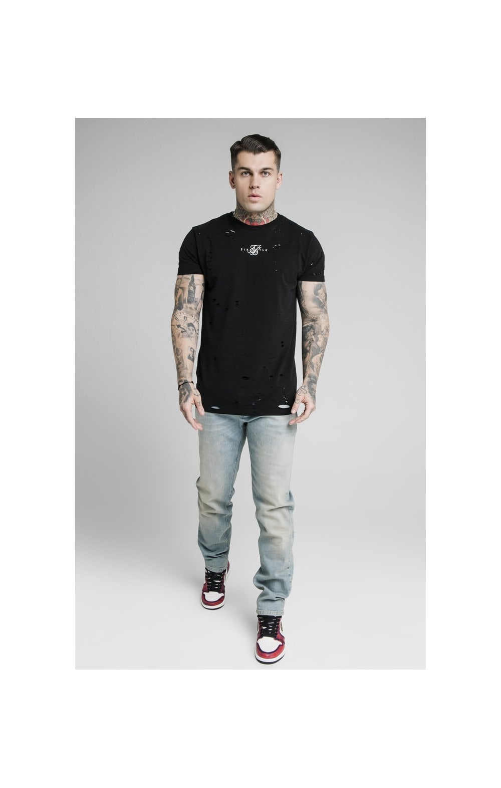 Load image into Gallery viewer, SikSilk Raw Loose Fit Jeans - Light Blue Wash (4)