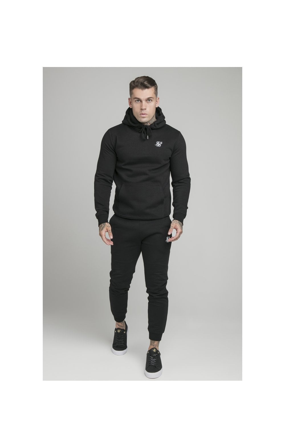 Load image into Gallery viewer, Black Muscle Fit Overhead Hoodie (4)