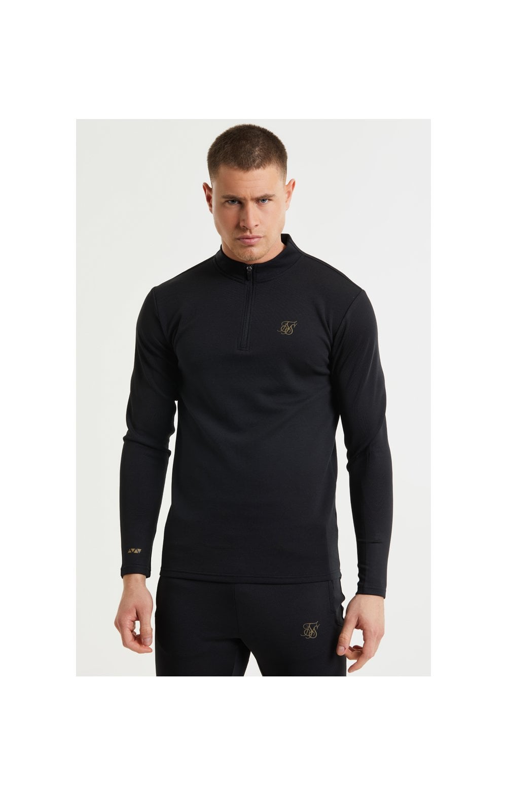 Load image into Gallery viewer, SikSilk L/S Quarter Zip Performance Top - Black &amp; Gold (3)