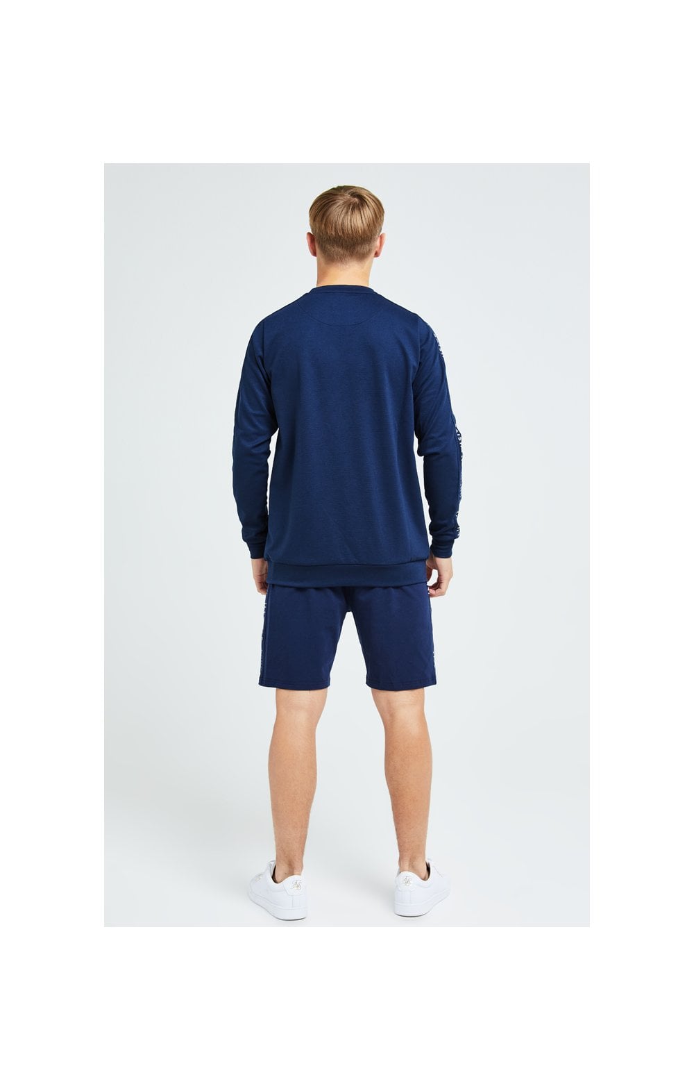 Load image into Gallery viewer, Illusive London Legacy Crew Sweater - Navy &amp; Cream (6)