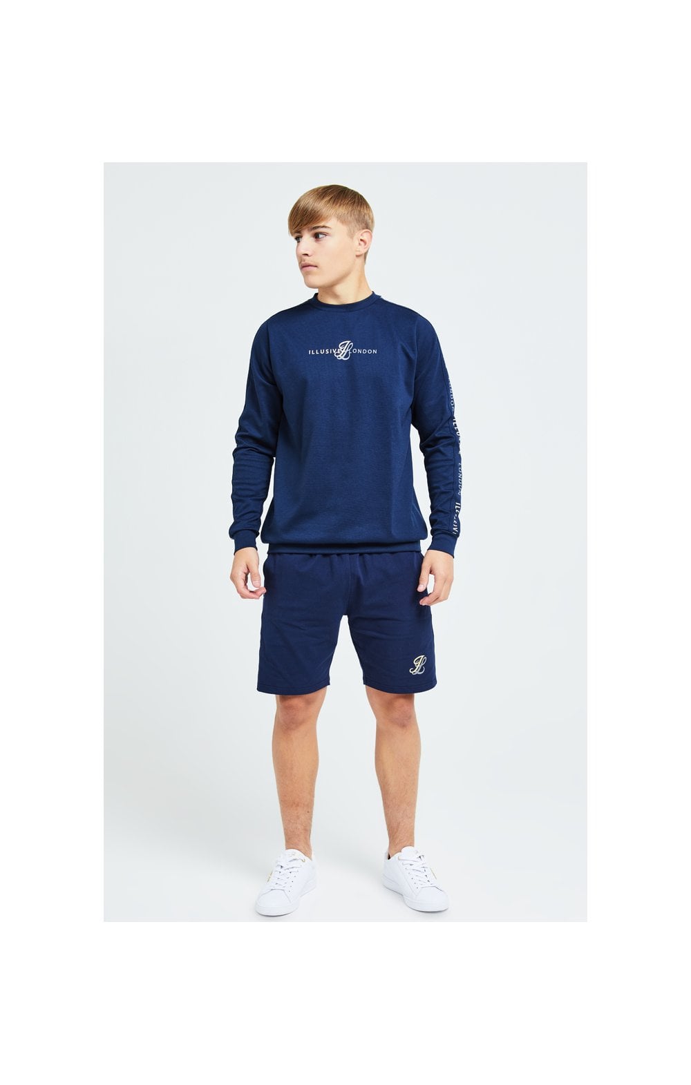 Load image into Gallery viewer, Illusive London Legacy Crew Sweater - Navy &amp; Cream (5)