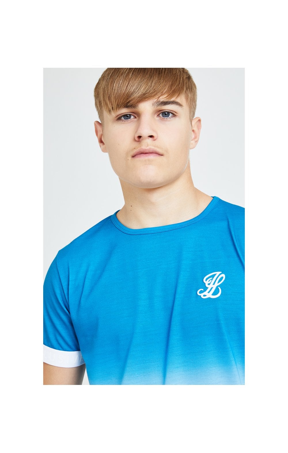 Load image into Gallery viewer, Illusive London Elevate Tech Tee - Blue &amp; White (1)