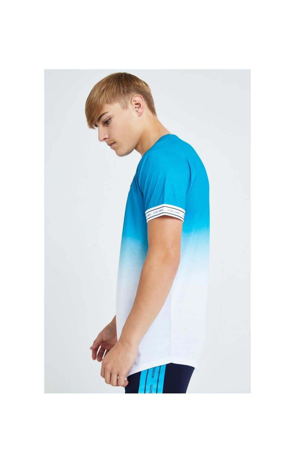 Load image into Gallery viewer, Illusive London Flux Tech Tee - Blue &amp; White (2)
