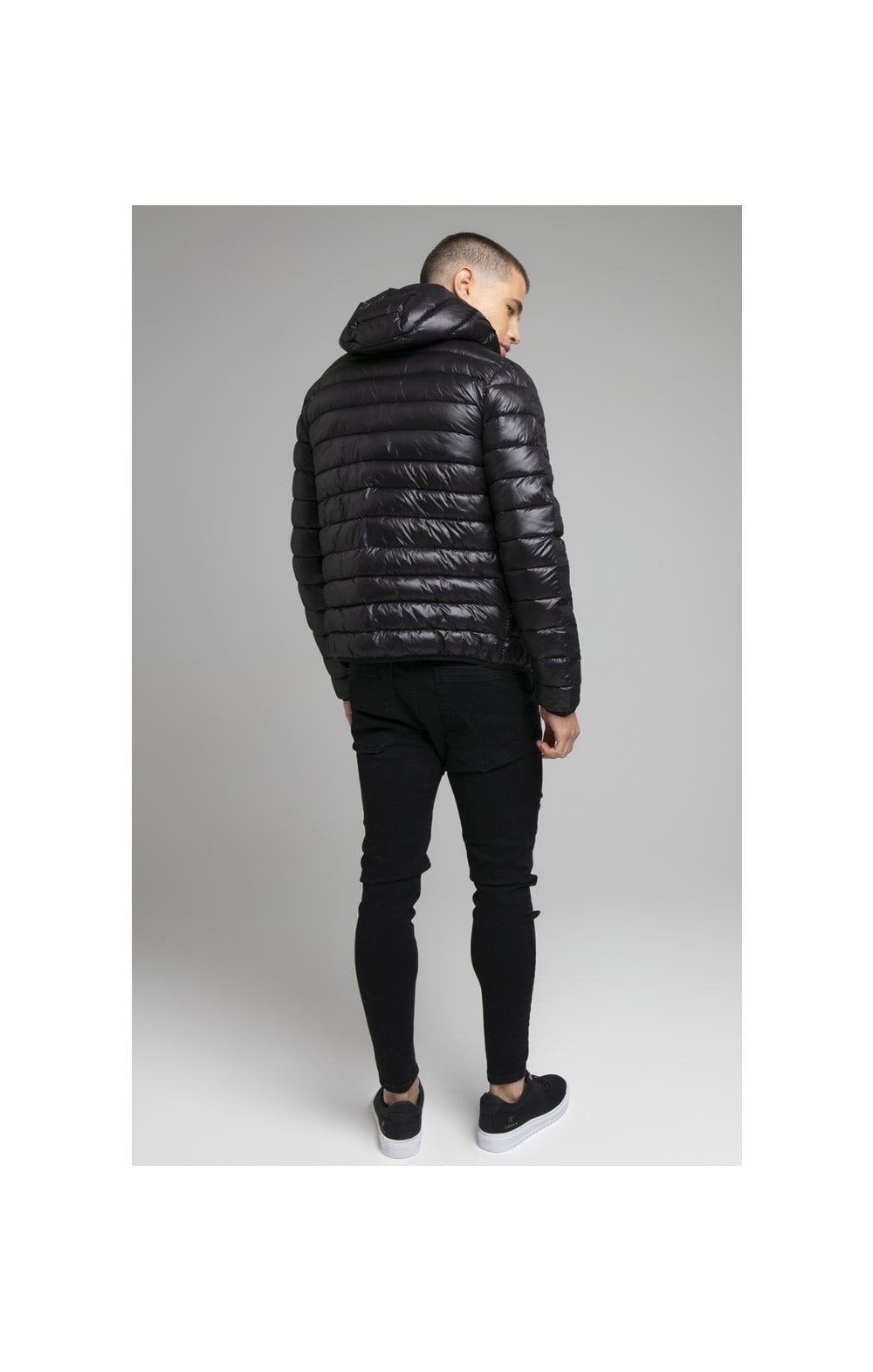 Load image into Gallery viewer, Black Lightweight Bubble Jacket (5)