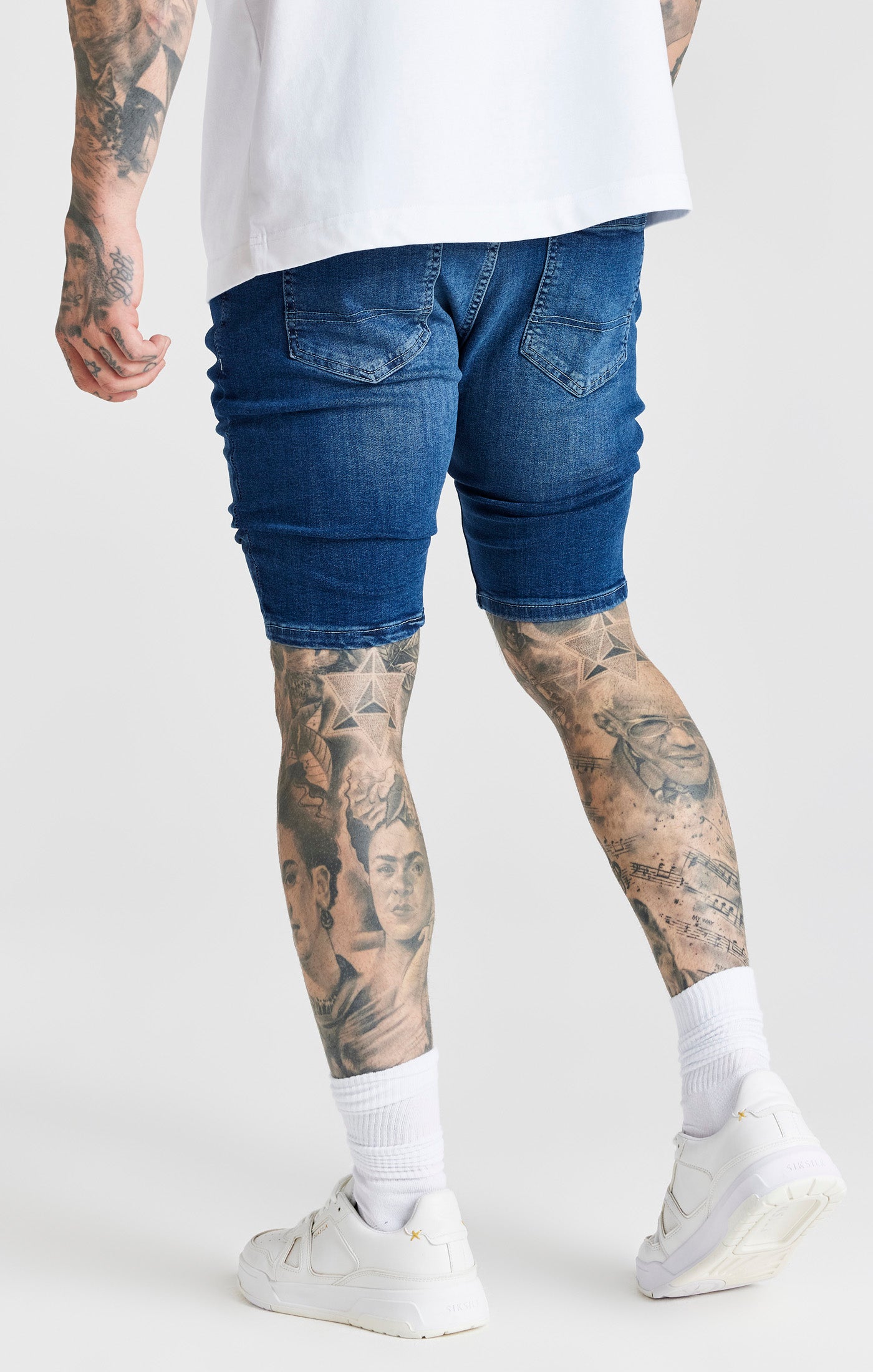 Load image into Gallery viewer, Blue Distressed Denim Short (3)