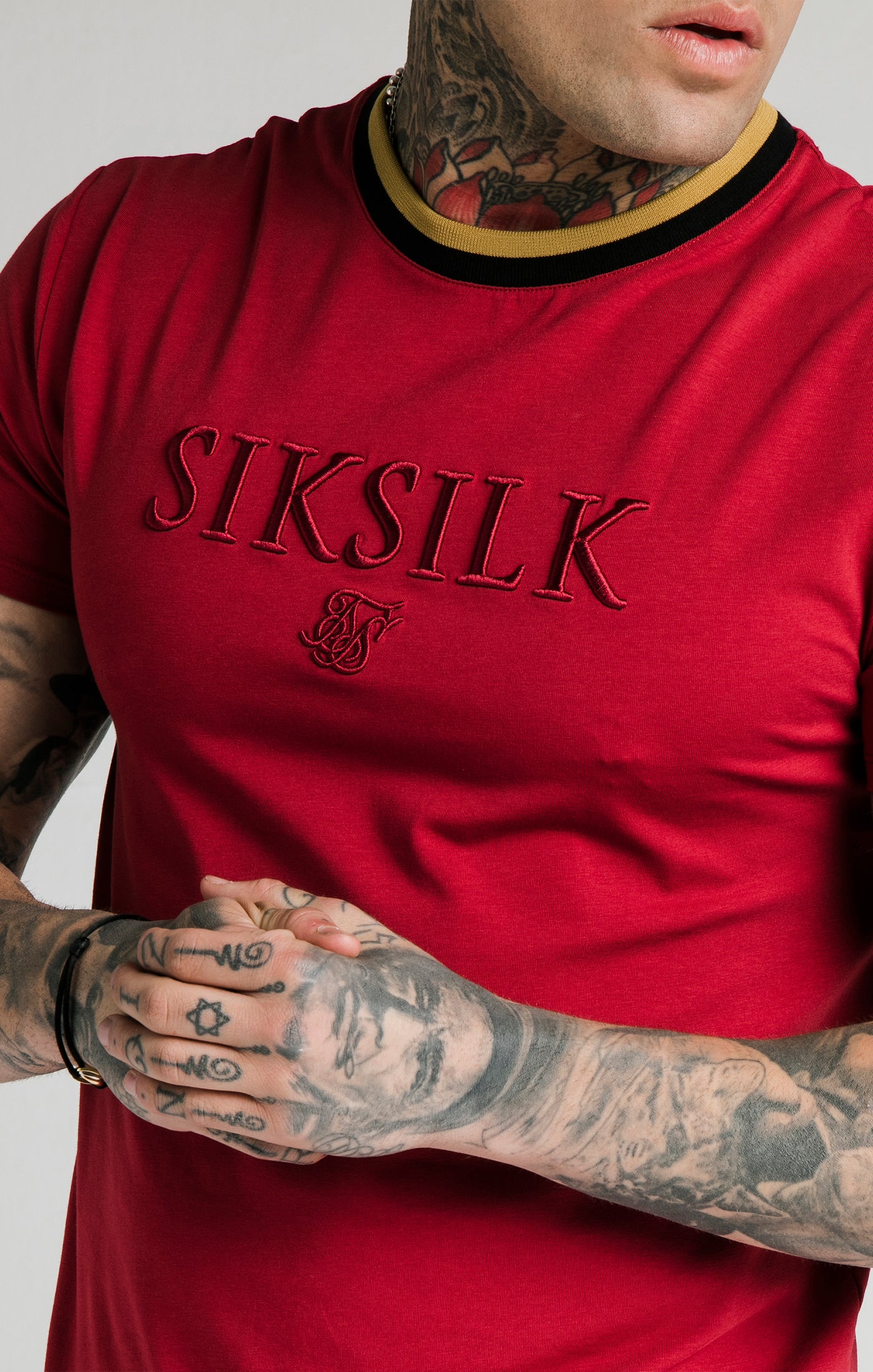 Load image into Gallery viewer, SikSilk Straight Hem Gym Tee – Red,Gold &amp; Black (1)