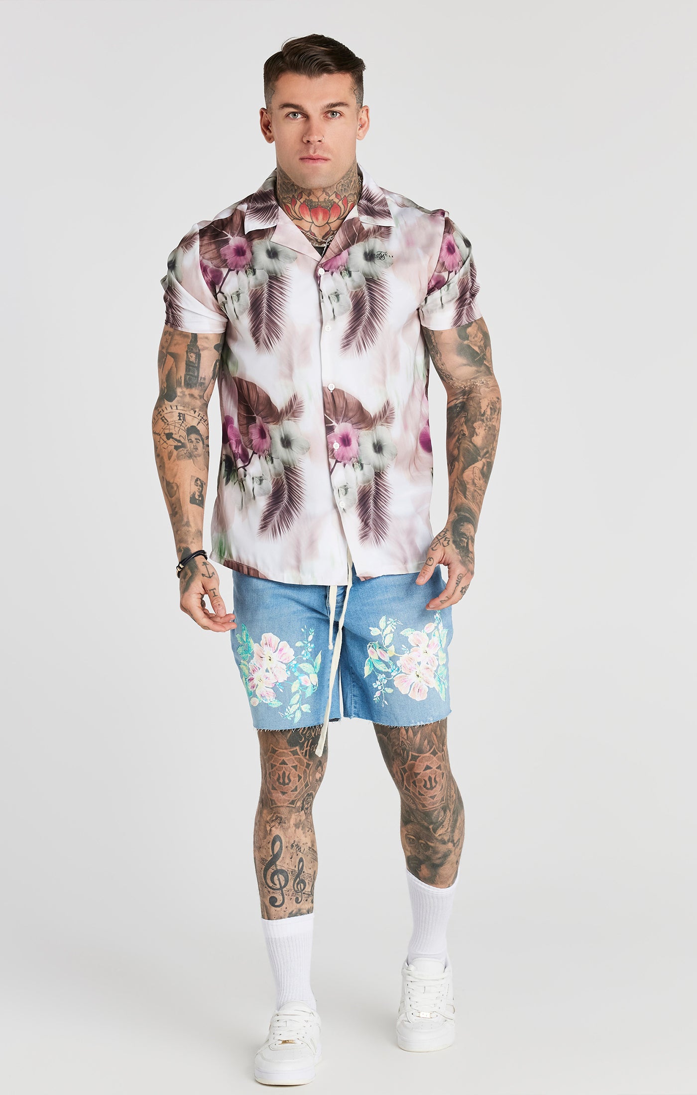 Load image into Gallery viewer, Pink Floral Blur Resort Shirt (2)