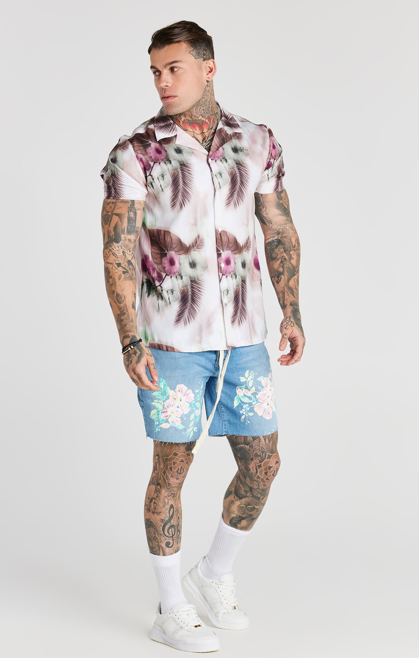Load image into Gallery viewer, Pink Floral Blur Resort Shirt (3)