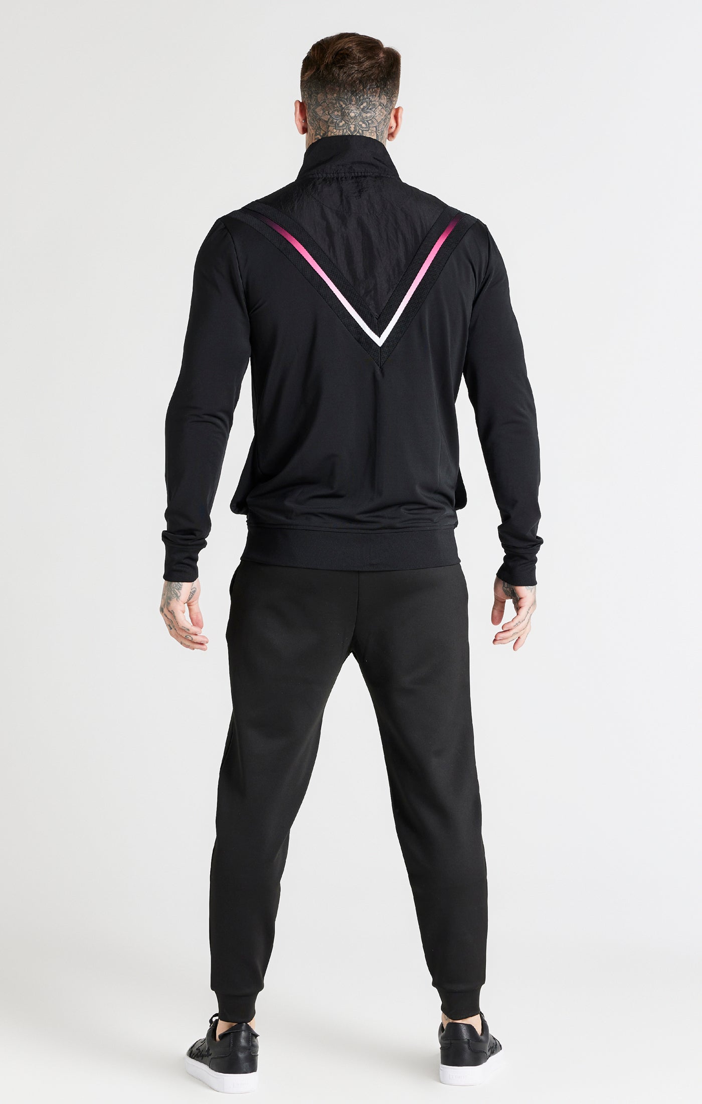Load image into Gallery viewer, Black Fade Quarter Zip Funnel (4)