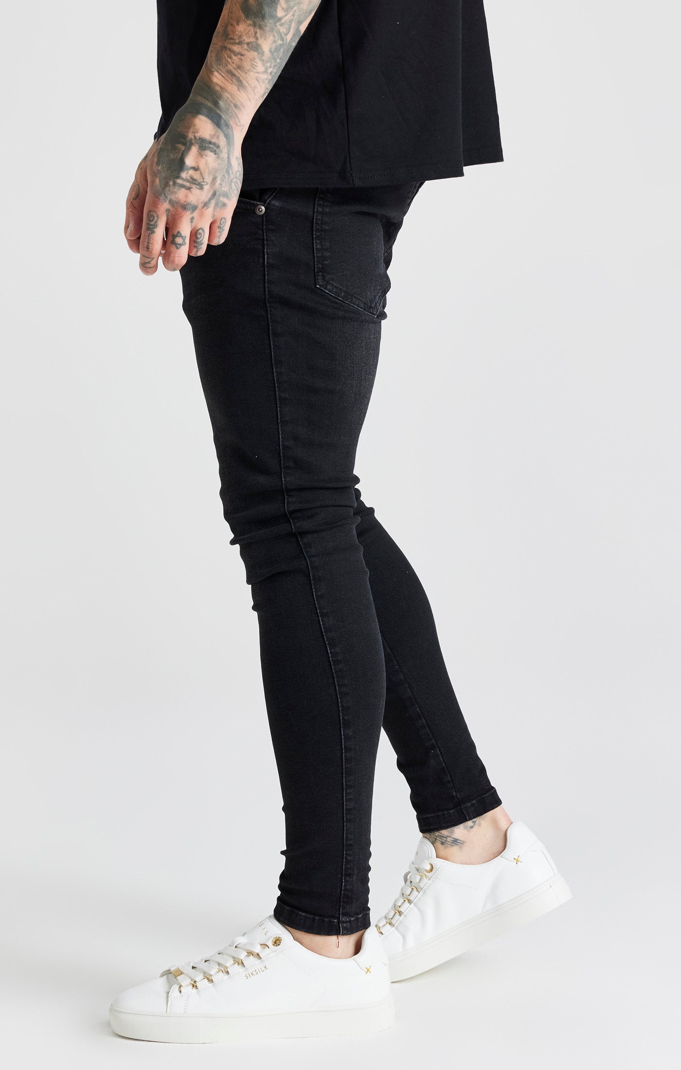 Load image into Gallery viewer, Black Washed Skinny Jean (1)
