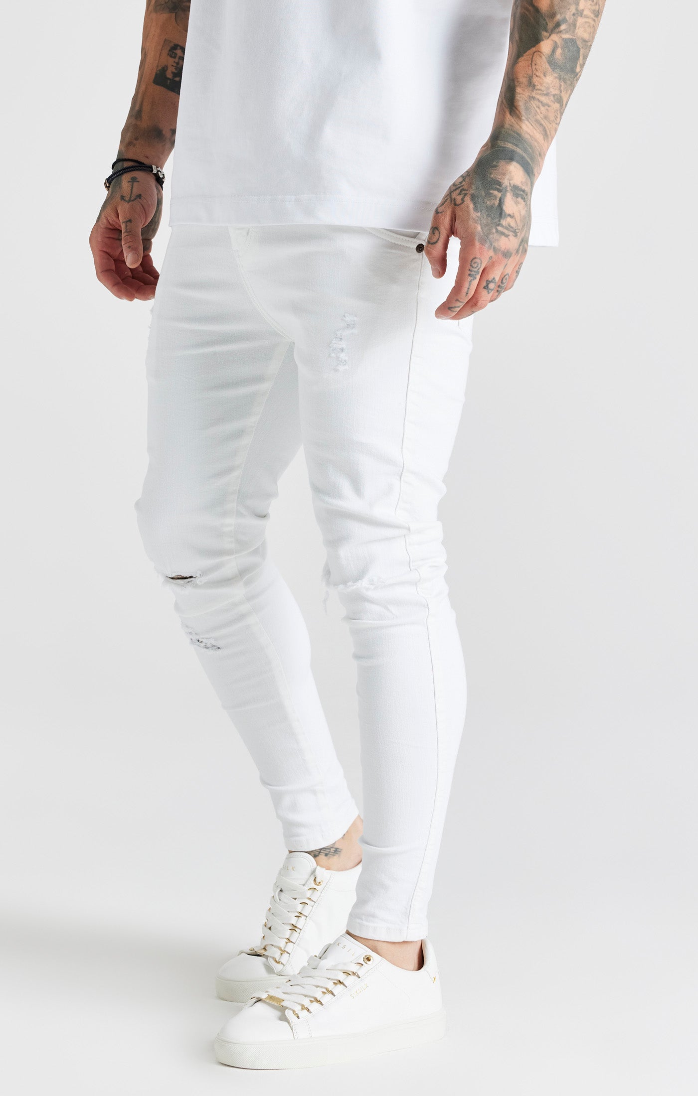 Load image into Gallery viewer, White Distressed Skinny Jean