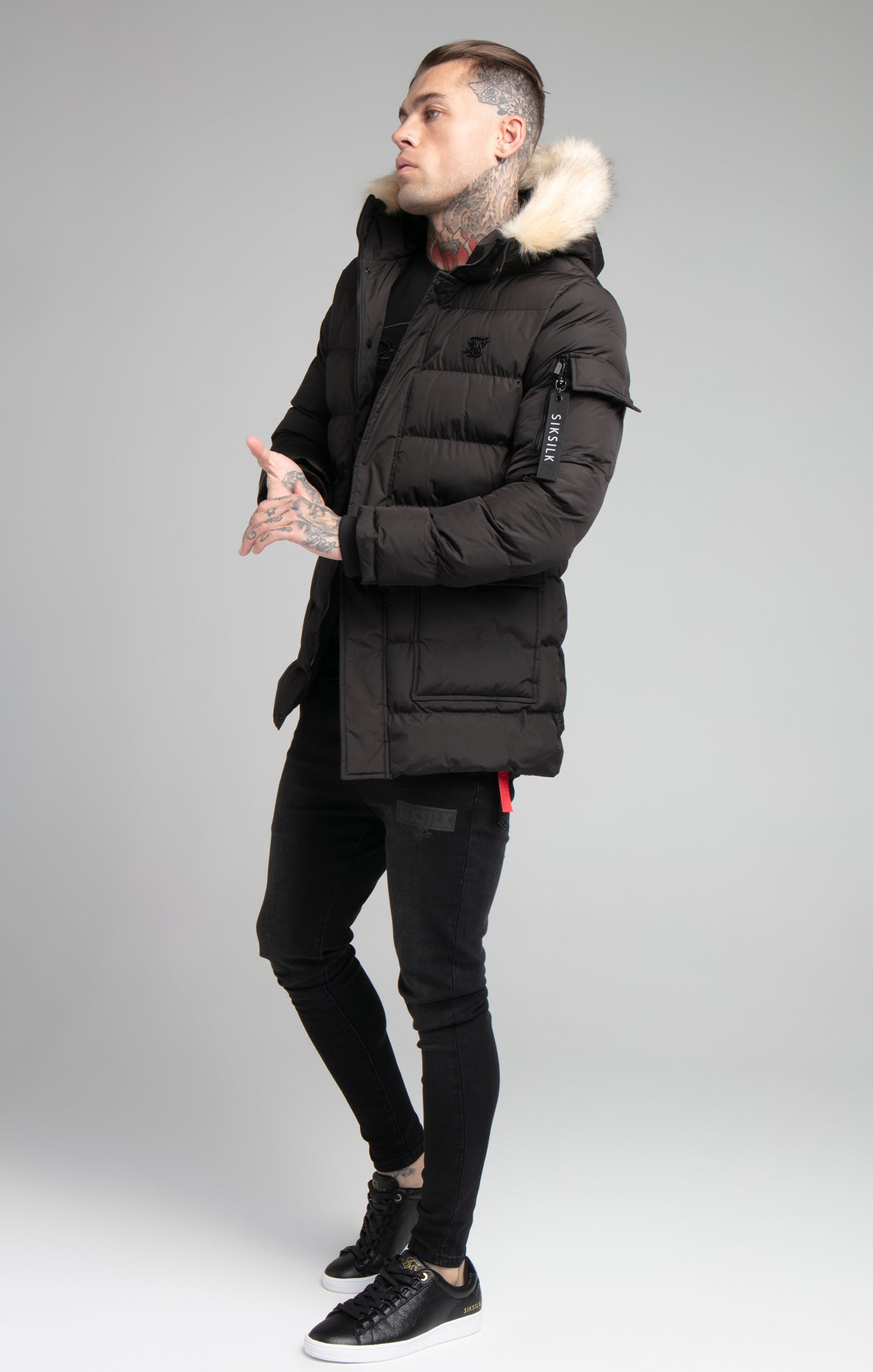 Load image into Gallery viewer, Black Expedition Parka (3)