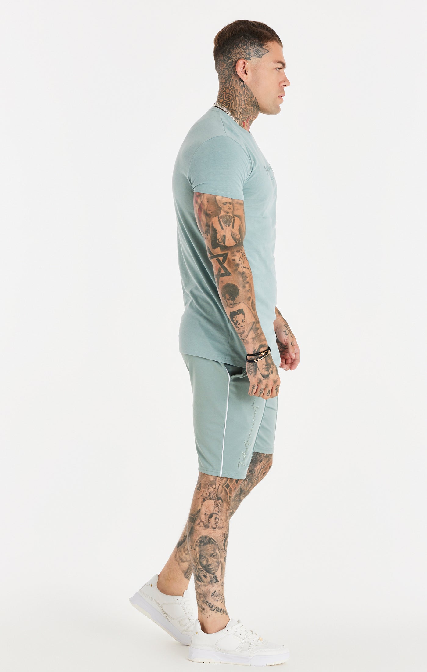 Load image into Gallery viewer, Teal Script Embroidery Muscle Fit T-Shirt (3)