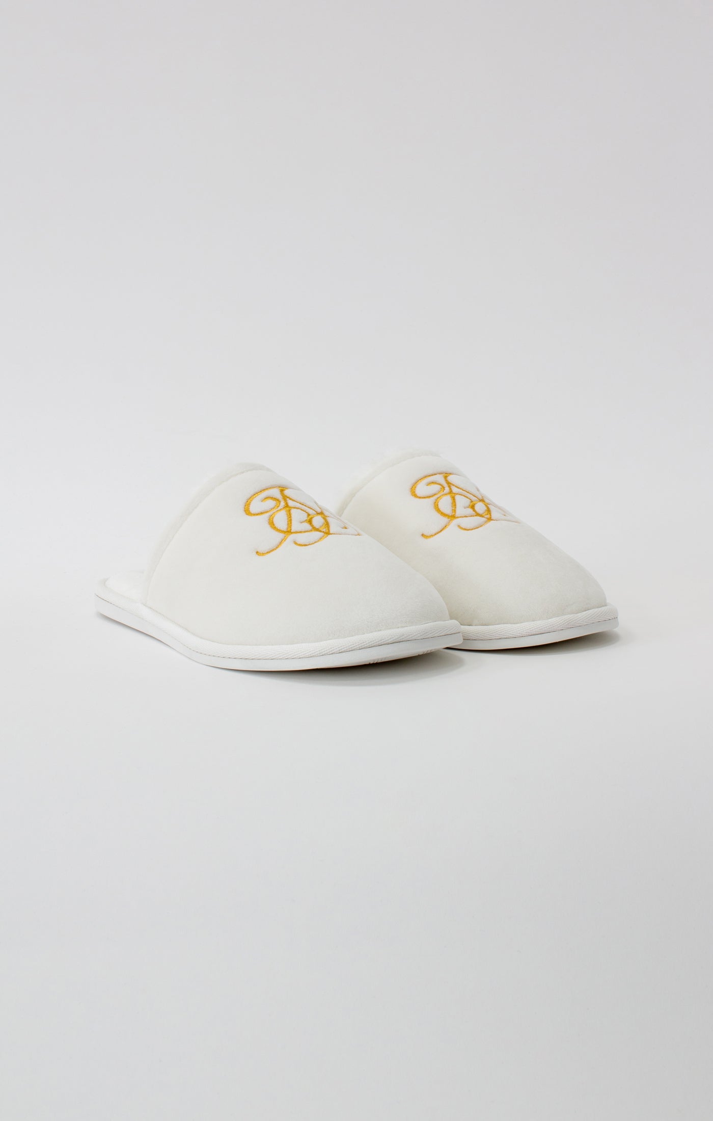 Load image into Gallery viewer, White Slipper With Embroidered Logo (5)