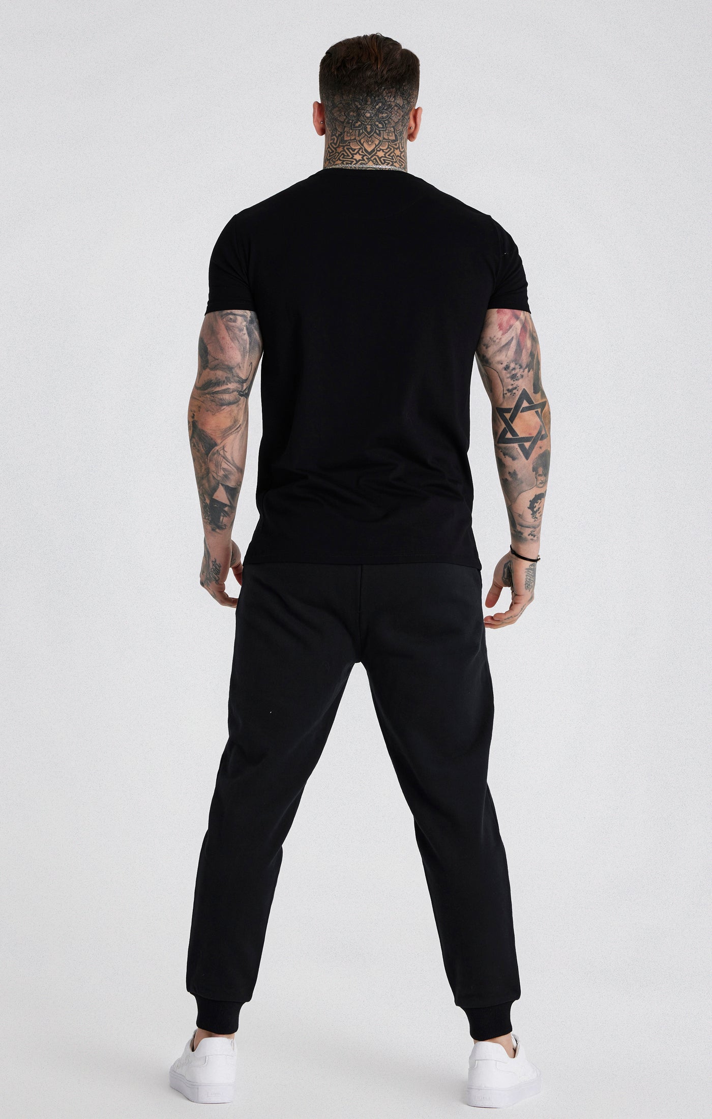 Load image into Gallery viewer, Messi x SikSilk Black Muscle Fit T-Shirt (4)
