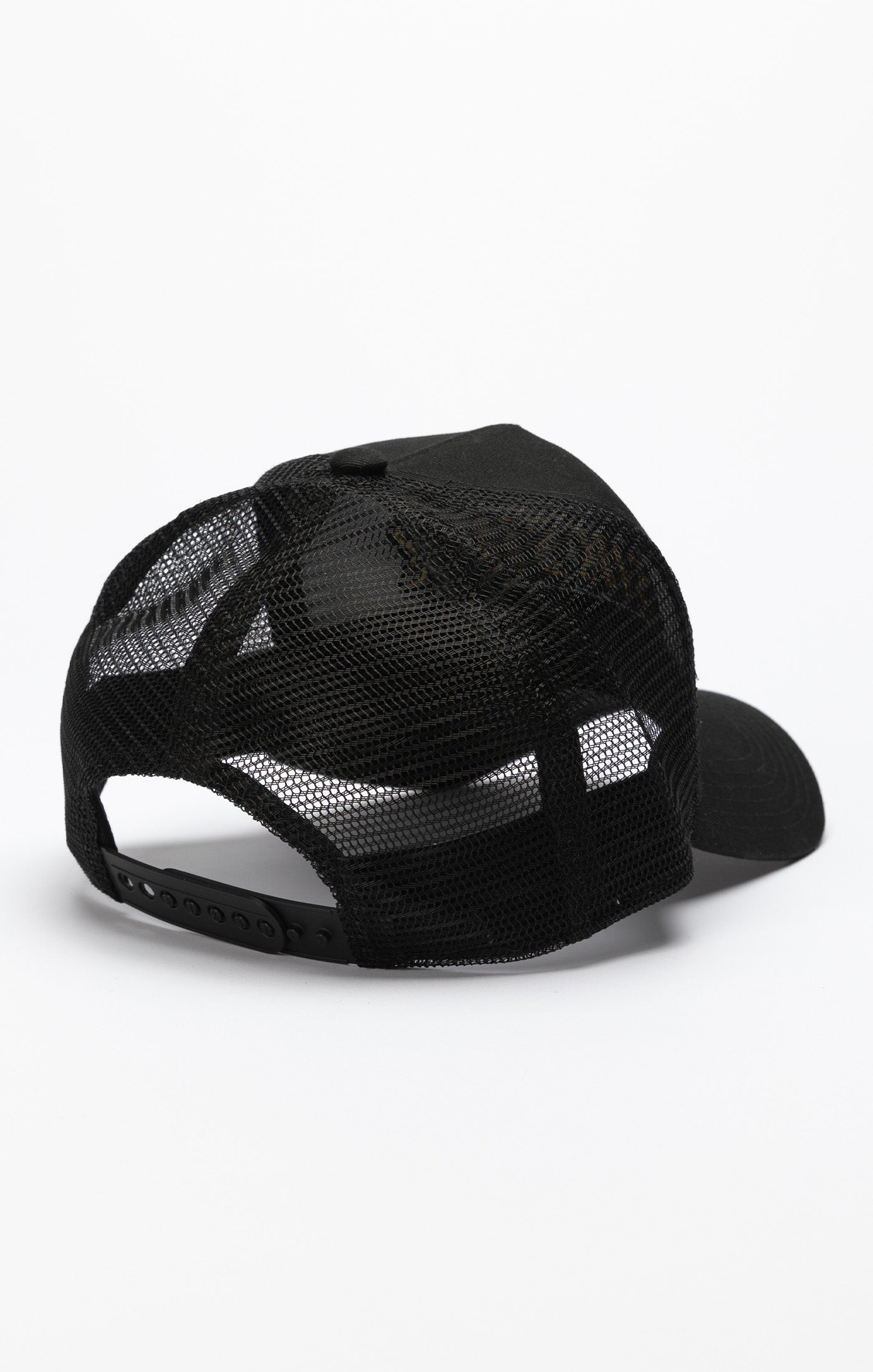 Load image into Gallery viewer, Black Applique Patch Mesh Trucker Cap (3)