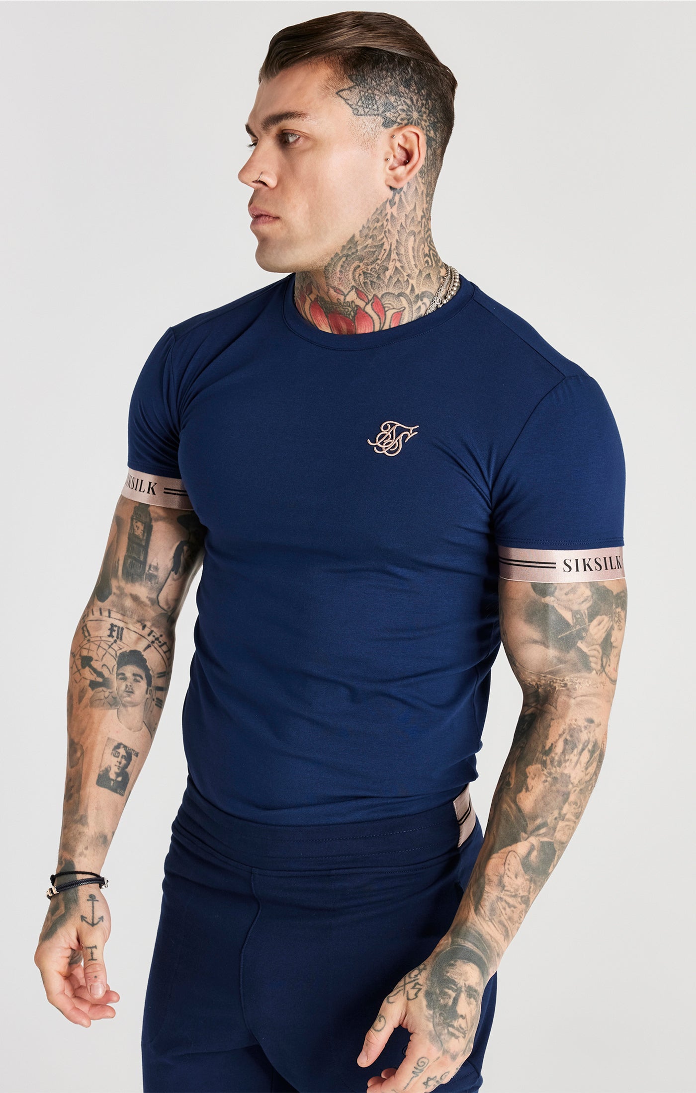Load image into Gallery viewer, Navy Elastic Cuff T-Shirt