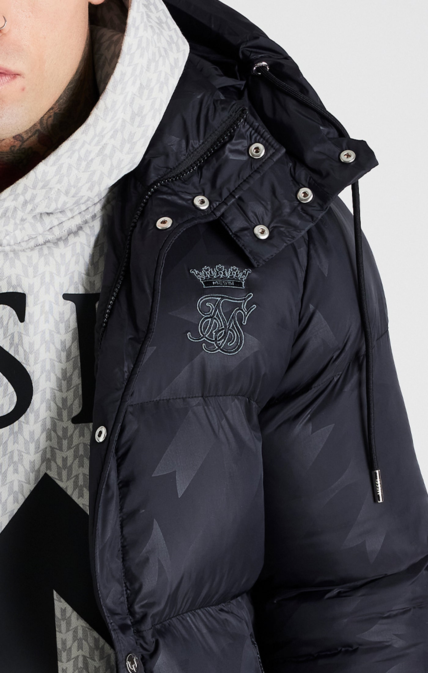 Load image into Gallery viewer, Messi x SikSilk Black Puffer Jacket (1)