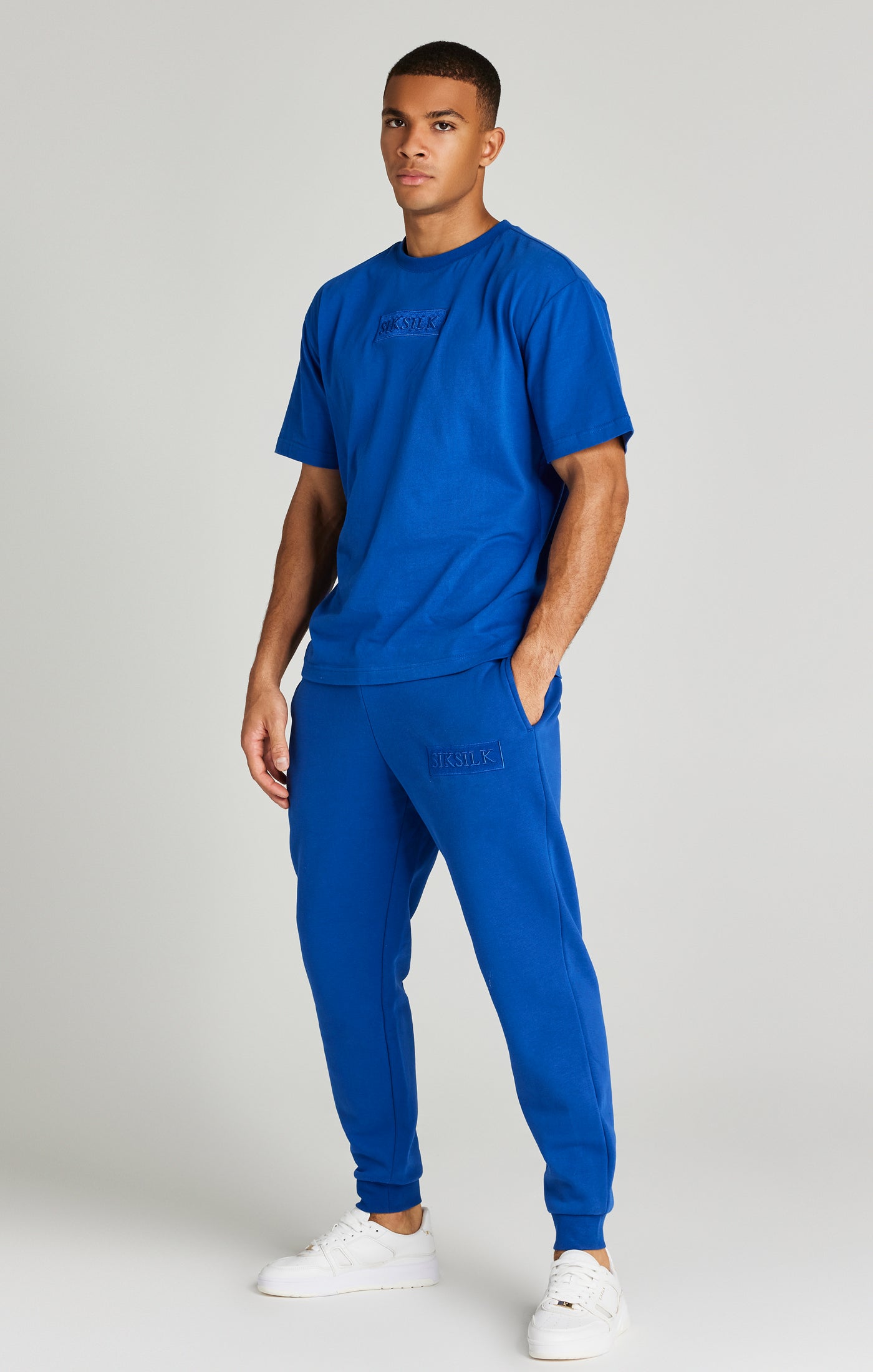 Load image into Gallery viewer, Blue Relaxed Fit Cuffed Jogger (6)
