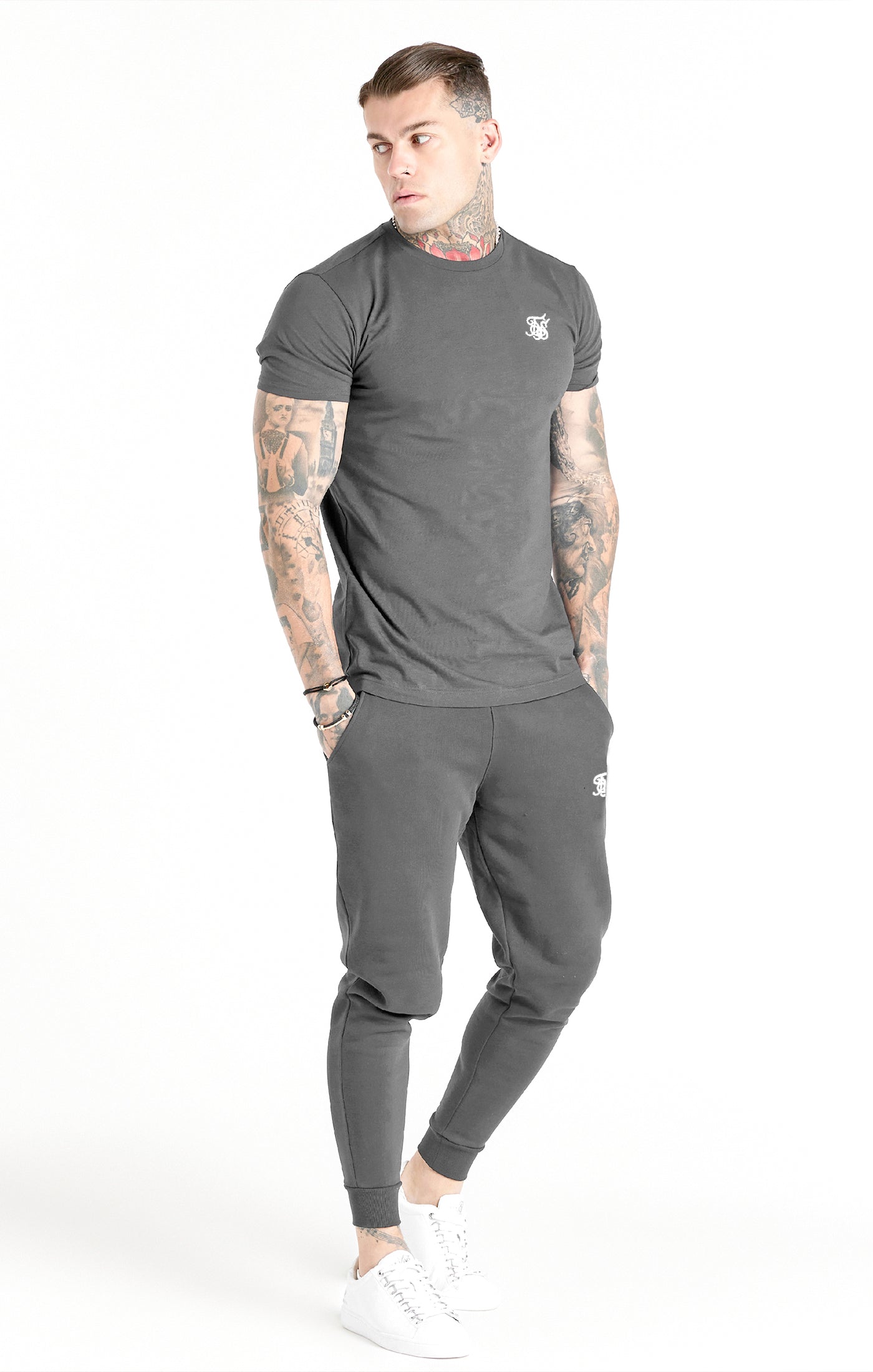 Load image into Gallery viewer, Grey Muscle Fit T-Shirt (2)