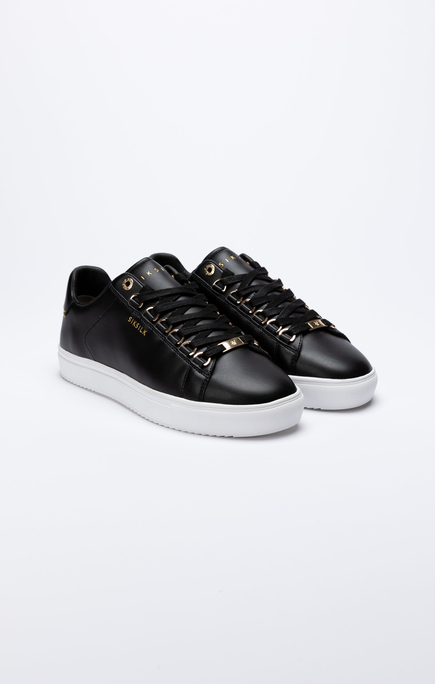 Load image into Gallery viewer, Black Classic Trainer With Metal D-Rings (4)