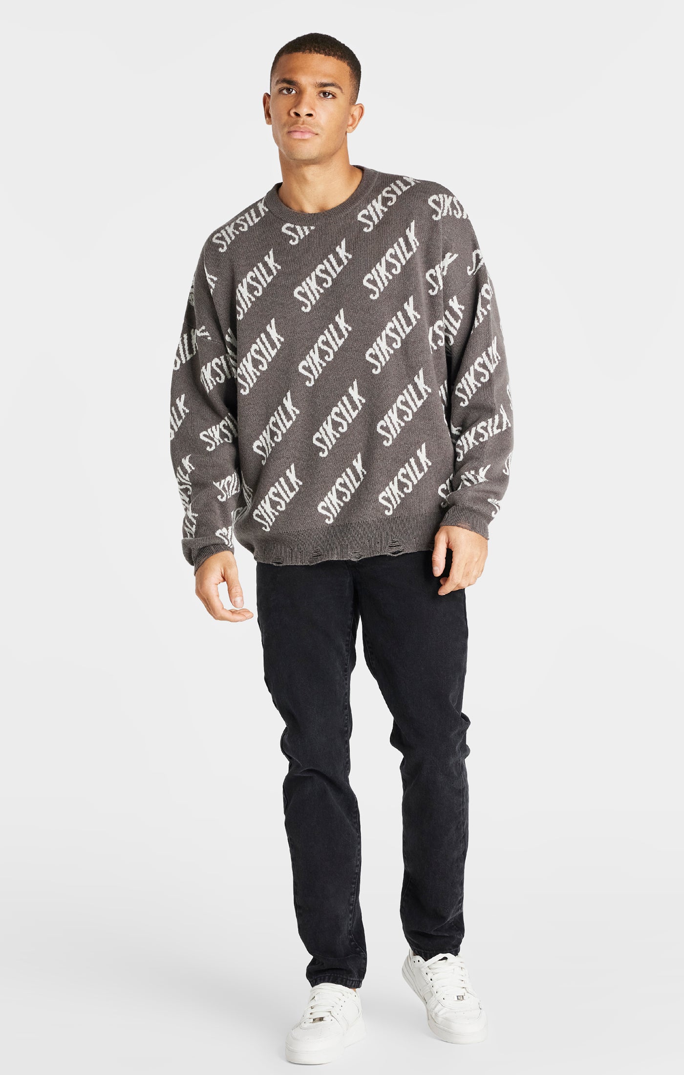 Load image into Gallery viewer, Black Knitted Sweater (3)