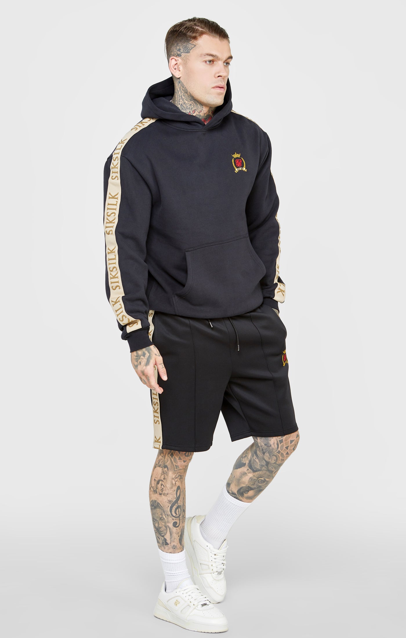 Load image into Gallery viewer, Black Oversized Hoodie (3)