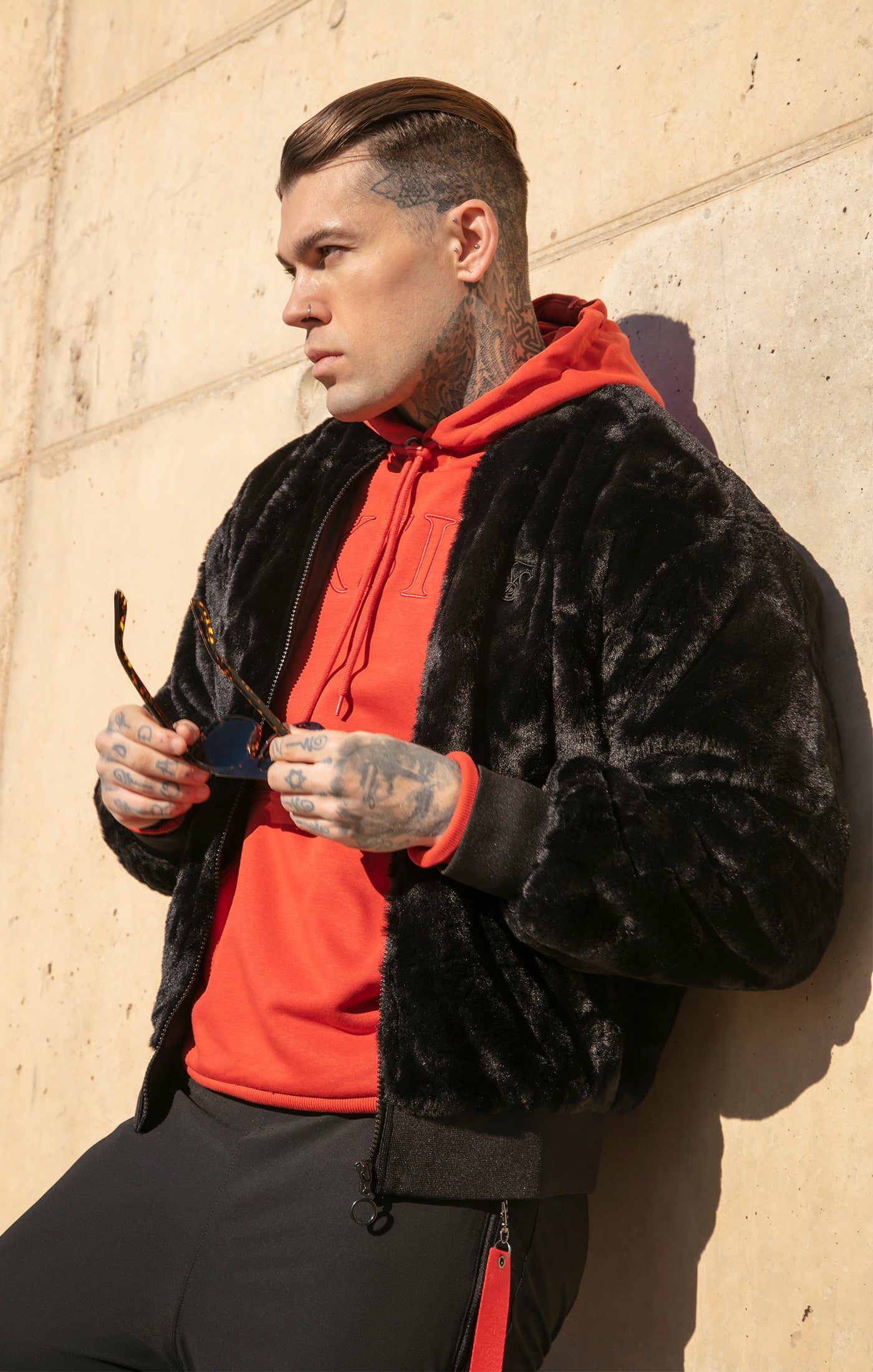 Load image into Gallery viewer, Black Faux Fur Bomber Jacket