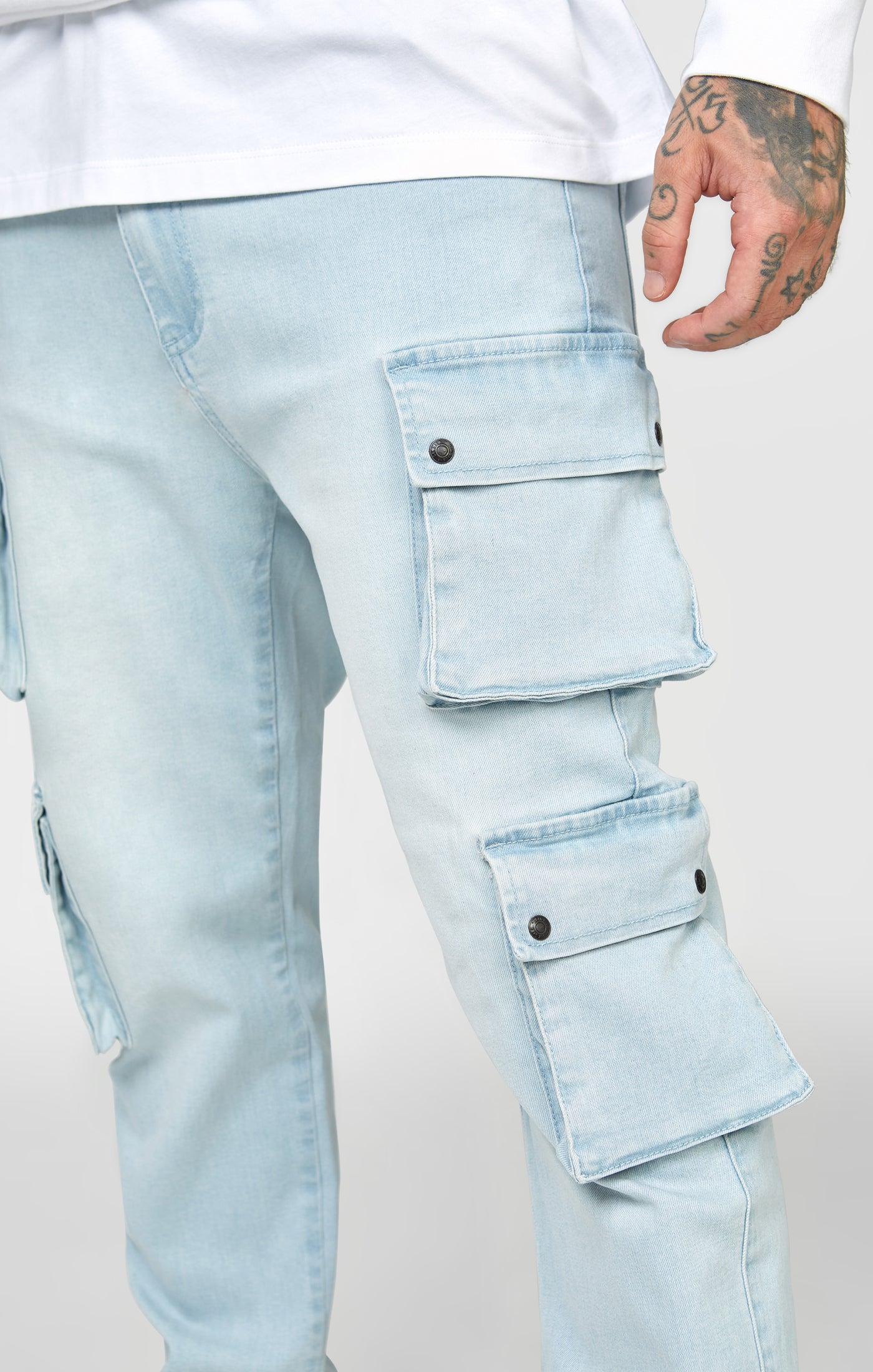 Load image into Gallery viewer, Blue Loose Fit Denim Cargo Pant (5)